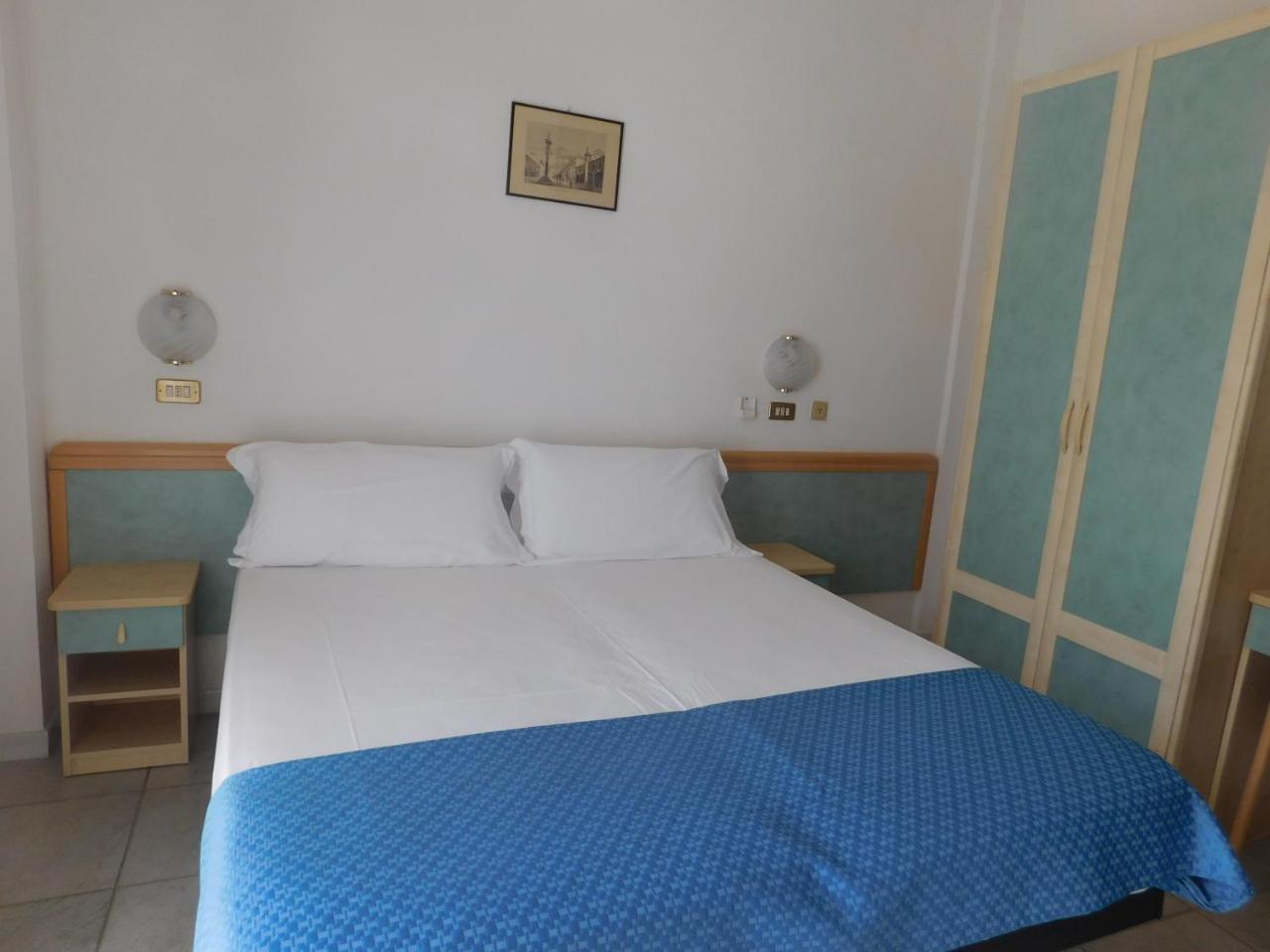 Hotel Dolores 리미니 외부 사진