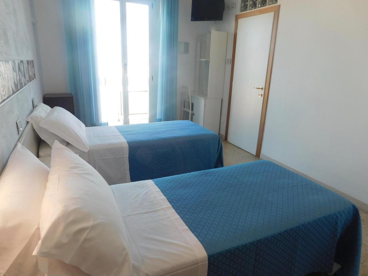 Hotel Dolores 리미니 외부 사진
