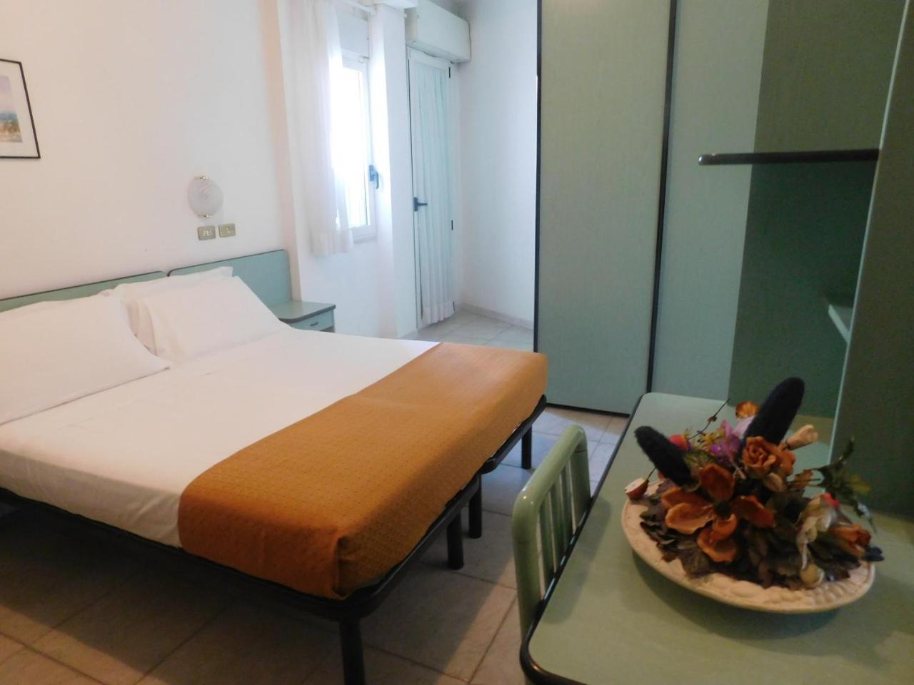Hotel Dolores 리미니 외부 사진